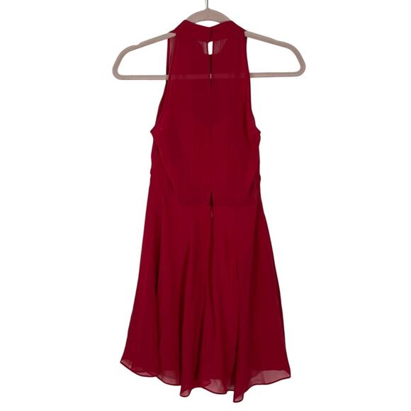BCBGeneration Red Halter Semi Sheer Ruffle Flowy Short Sexy Event Dress Size 0 - Picture 4 of 9